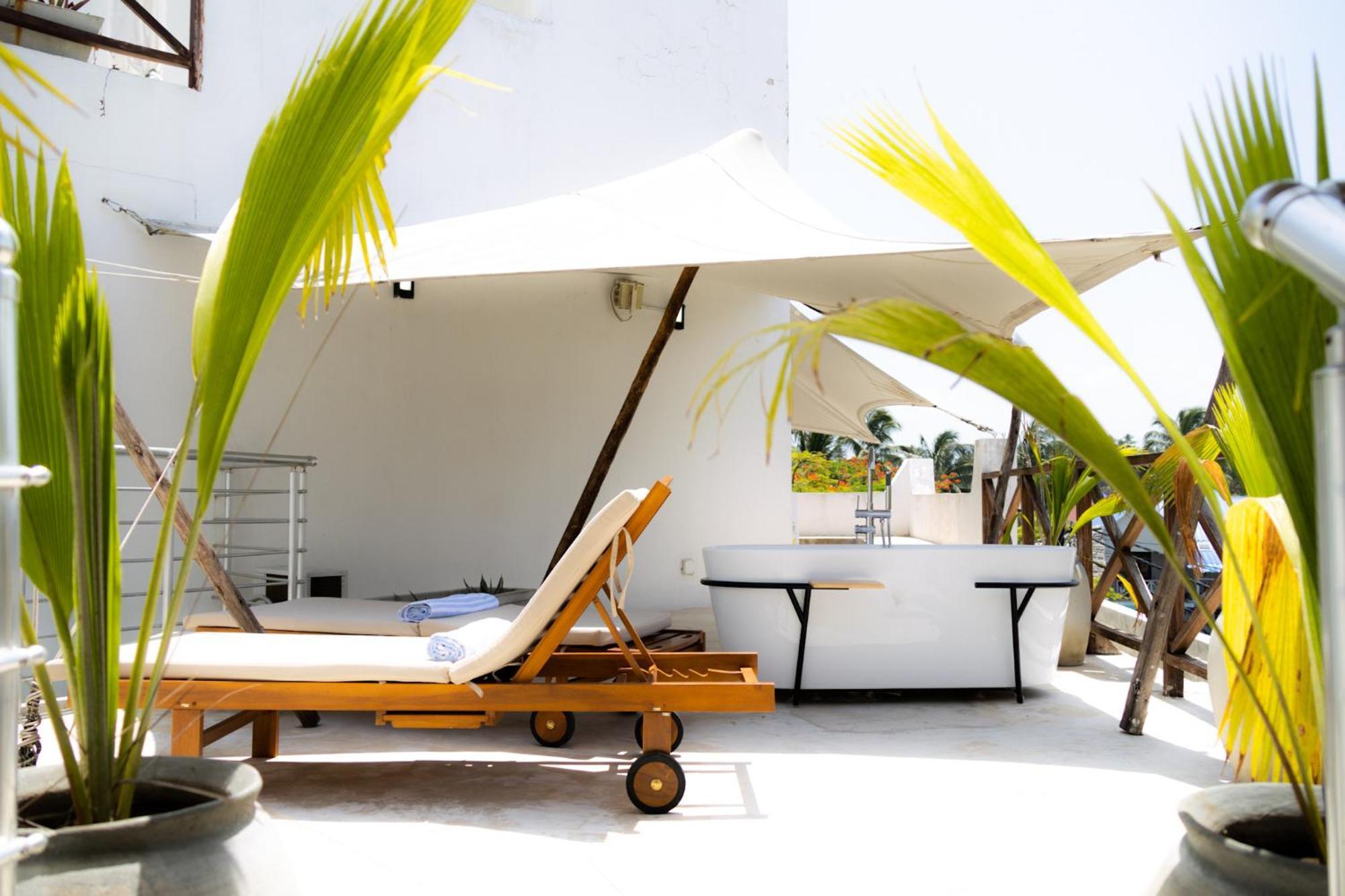 Pili Pili Tropical Beach จัมเบียนี ภายนอก รูปภาพ