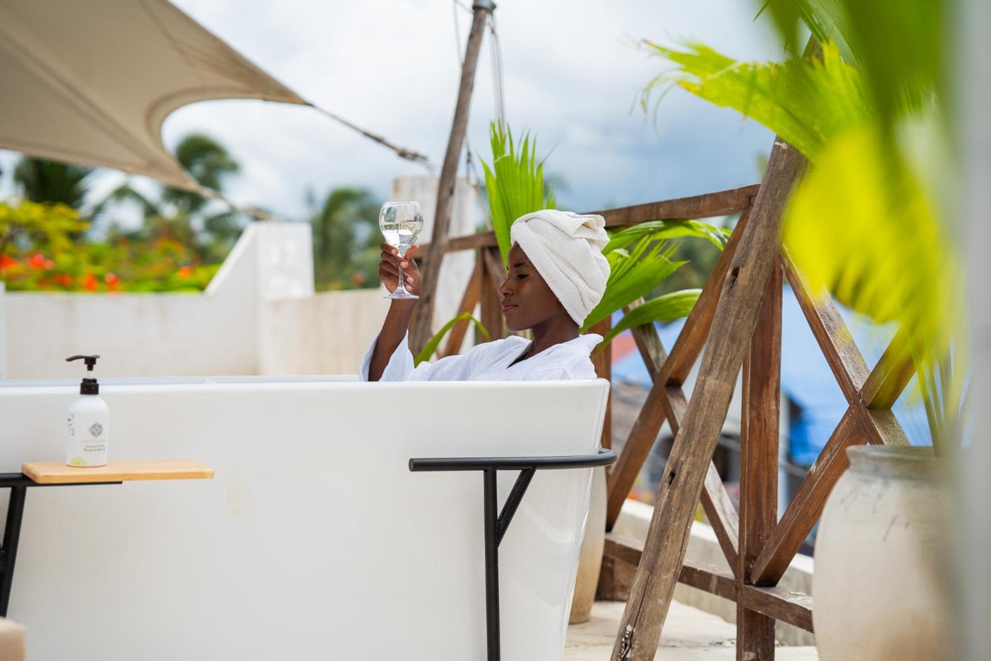 Pili Pili Tropical Beach จัมเบียนี ภายนอก รูปภาพ