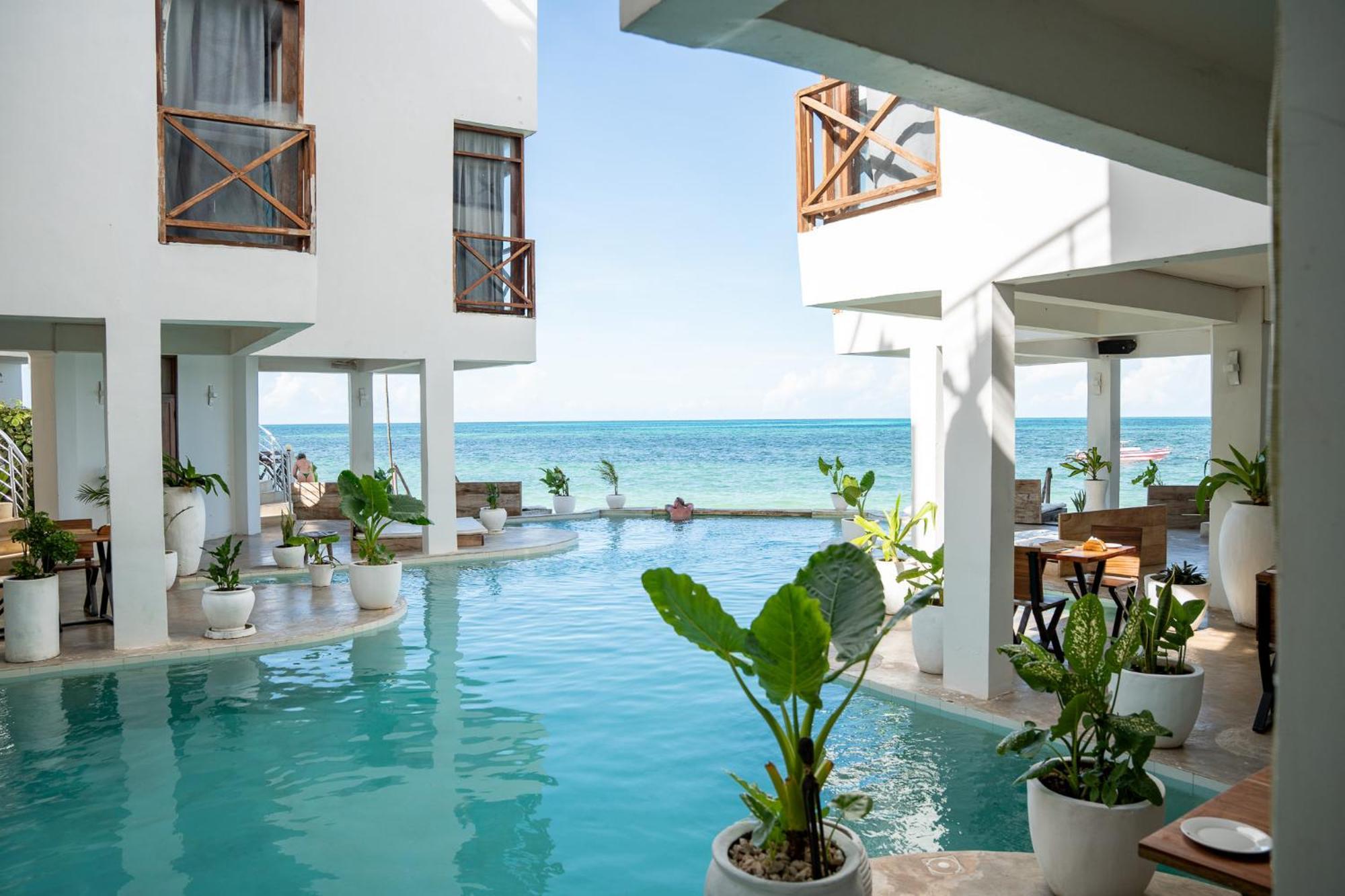 Pili Pili Tropical Beach จัมเบียนี ภายนอก รูปภาพ