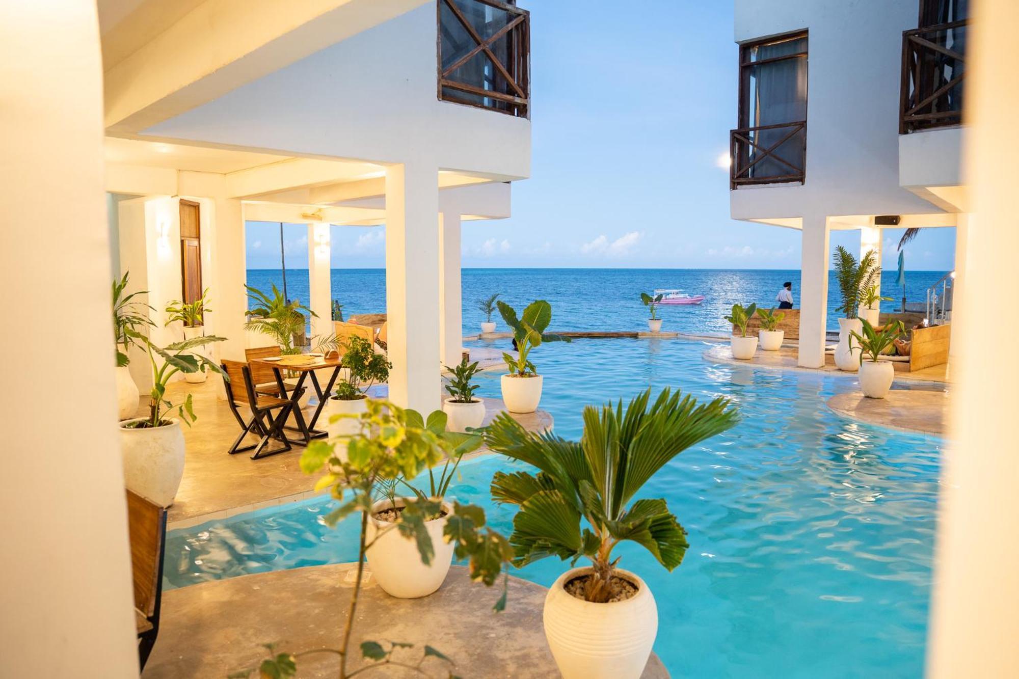 Pili Pili Tropical Beach จัมเบียนี ภายนอก รูปภาพ